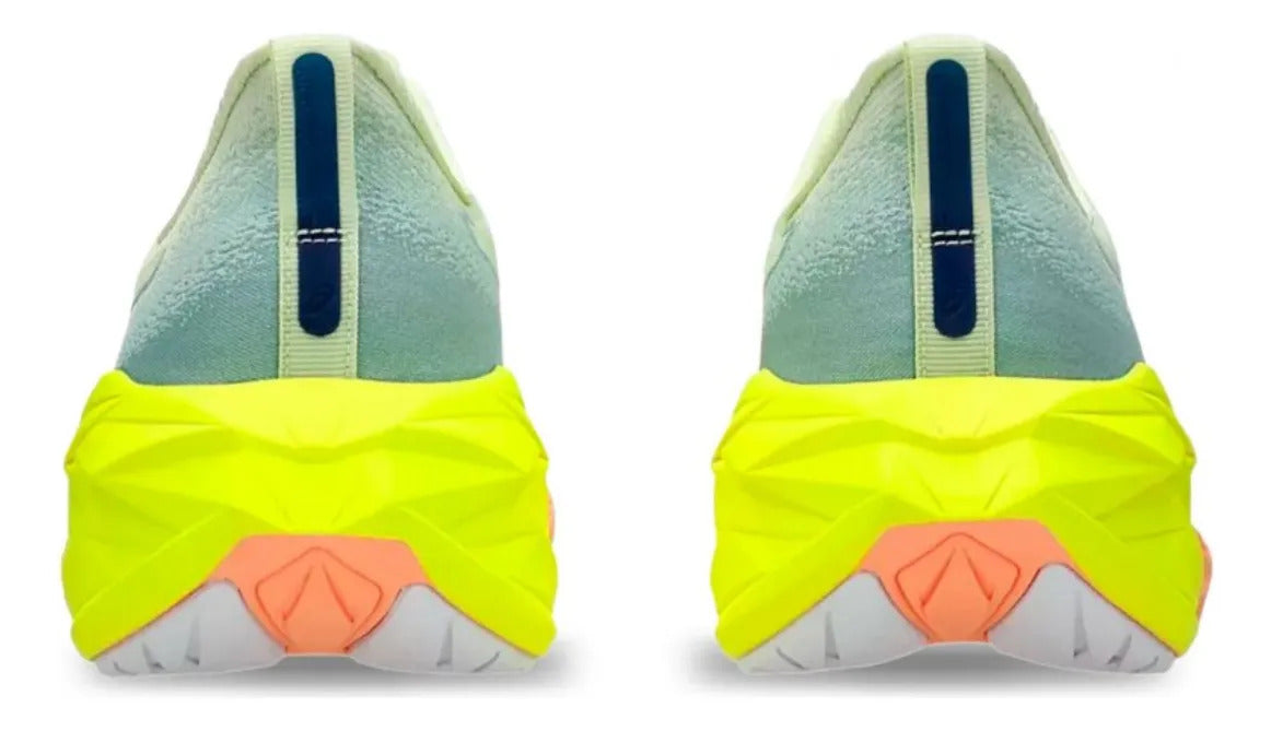 Tenis Asics De Hombre Para Maraton Y Entrenamiento Novablast