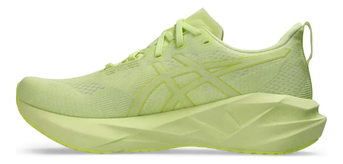 Tenis Asics De Hombre Novablast Para Maraton Y Entrenamiento