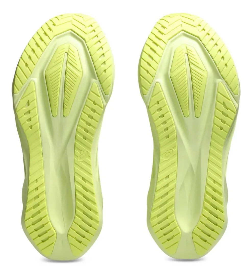 Tenis Asics De Hombre Novablast Para Maraton Y Entrenamiento